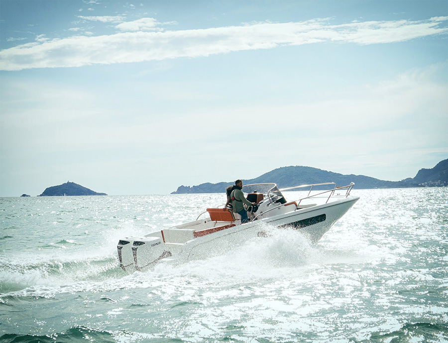 Honda BF 150 L4 Monaco Design – nowoczesny silnik zaburtowy Honda Marine Silnik zaburtowy Honda BF 150 L4 Monaco Design do łodzi sportowych i rekreacyjnych