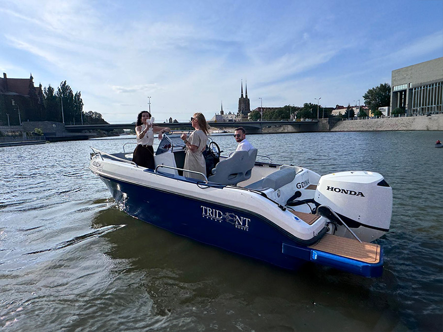 Trident 630 OPEN Trident 630 OPEN